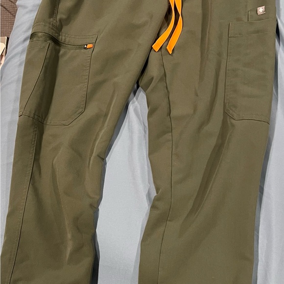 Figs Yola Skinny Scrub Pants 2.0 - Picture 5 of 6